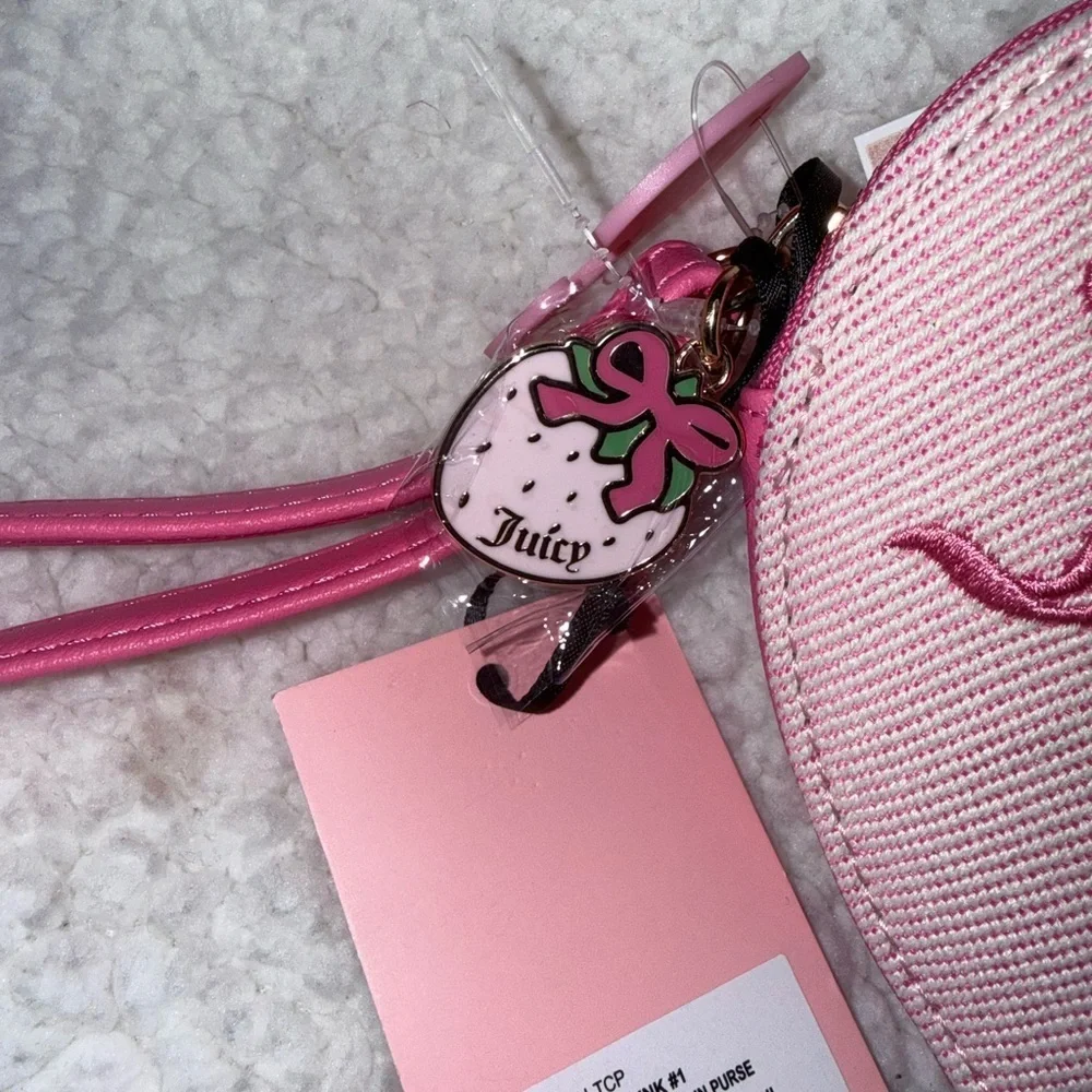 NWT Juicy Couture Berry Sweet Pink Heart Coin Pouch with Strawberry Charms